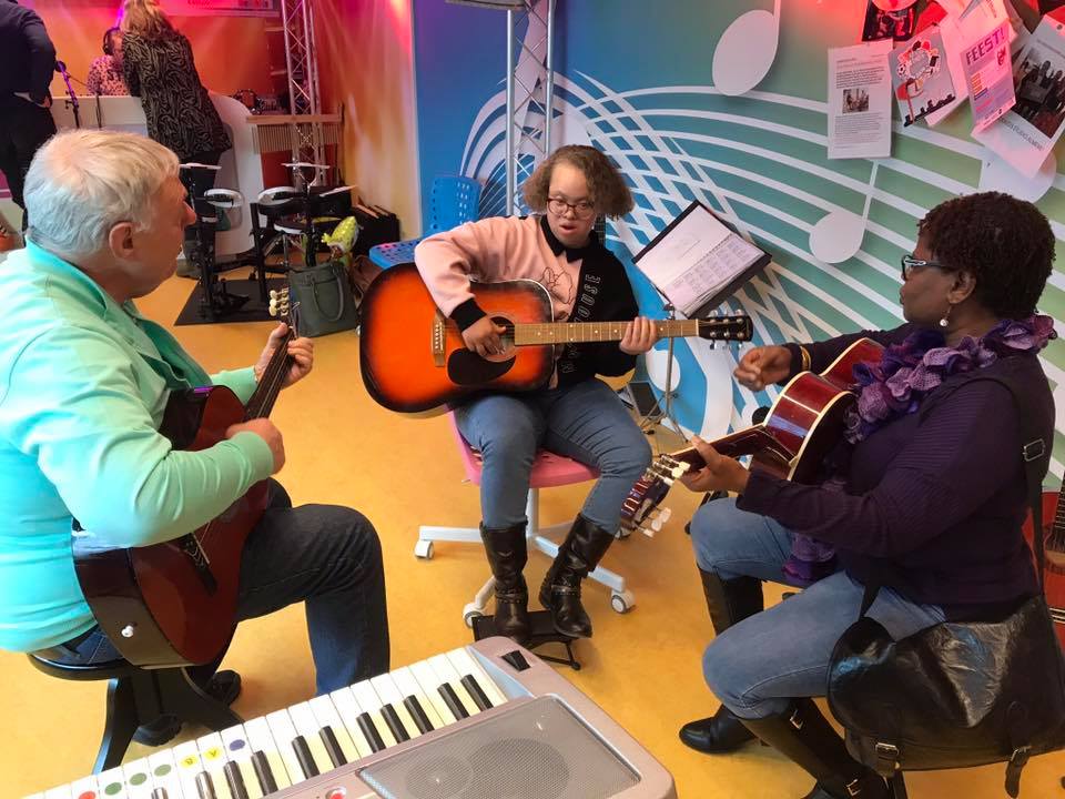 muziek-maken-in-de-muziekids-studio-almere2.jpg