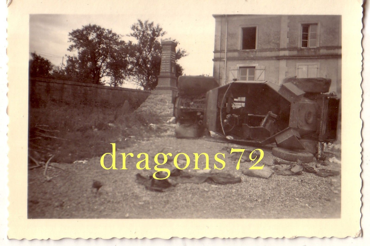 Foto Westfront Kfz,SdKfz Panzerspähwagen zerstör