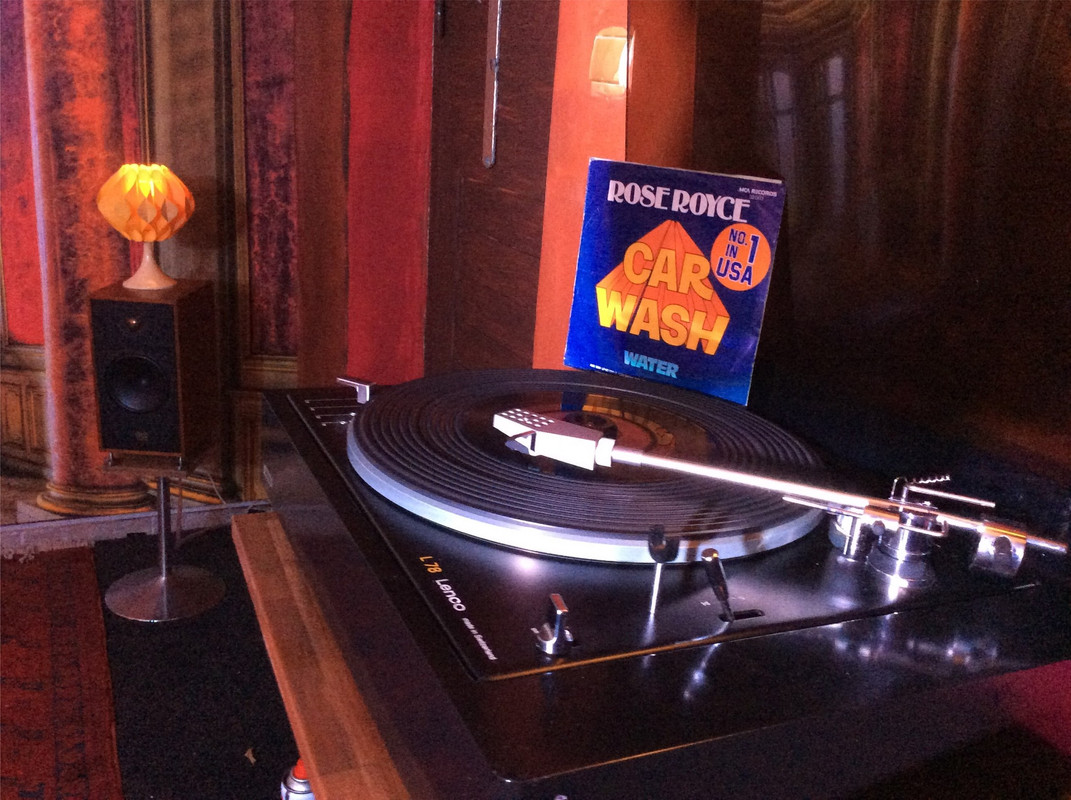 A40F8F13-0907-4186-AA43-0011B3F34055