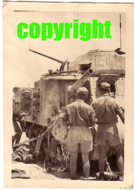 Orig.Foto Afrika Dak Panzer zerstört Englischer 