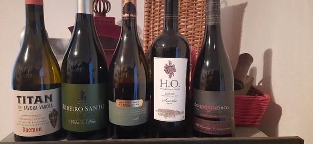 Vinhos.jpg