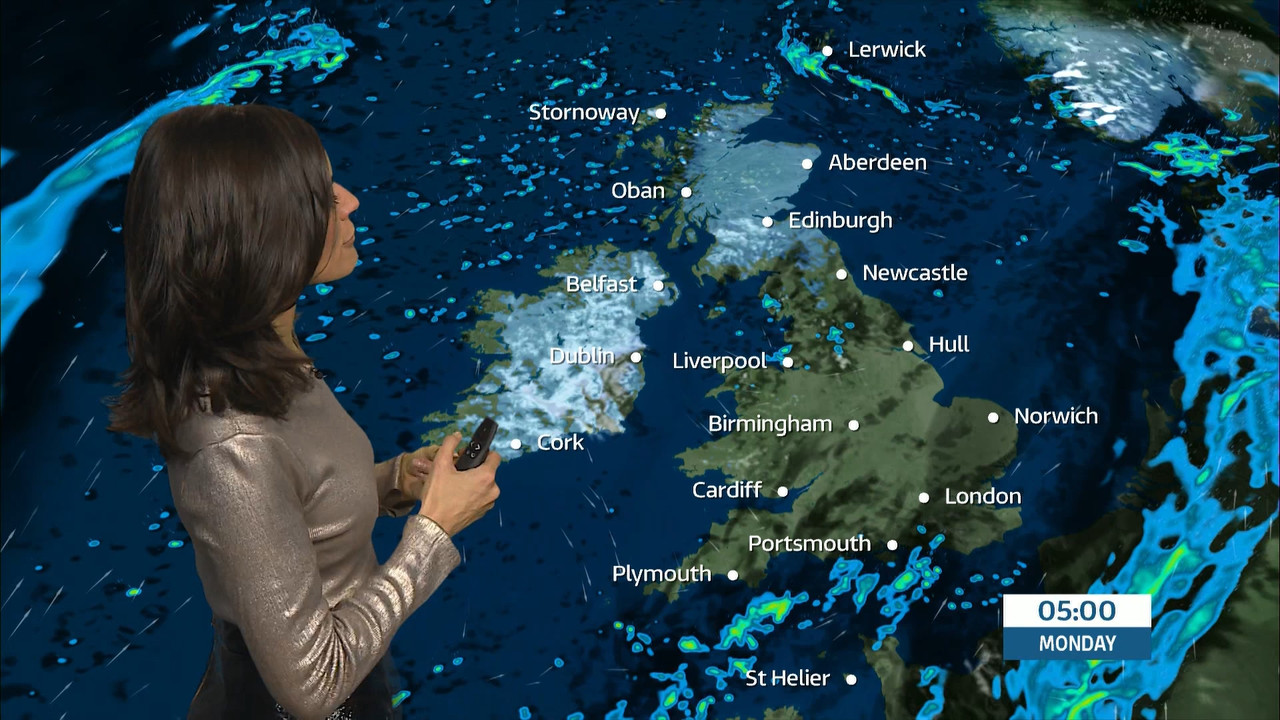 ITV Lunchtime News_20230101_12501300.ts_snapshot_05.07.674