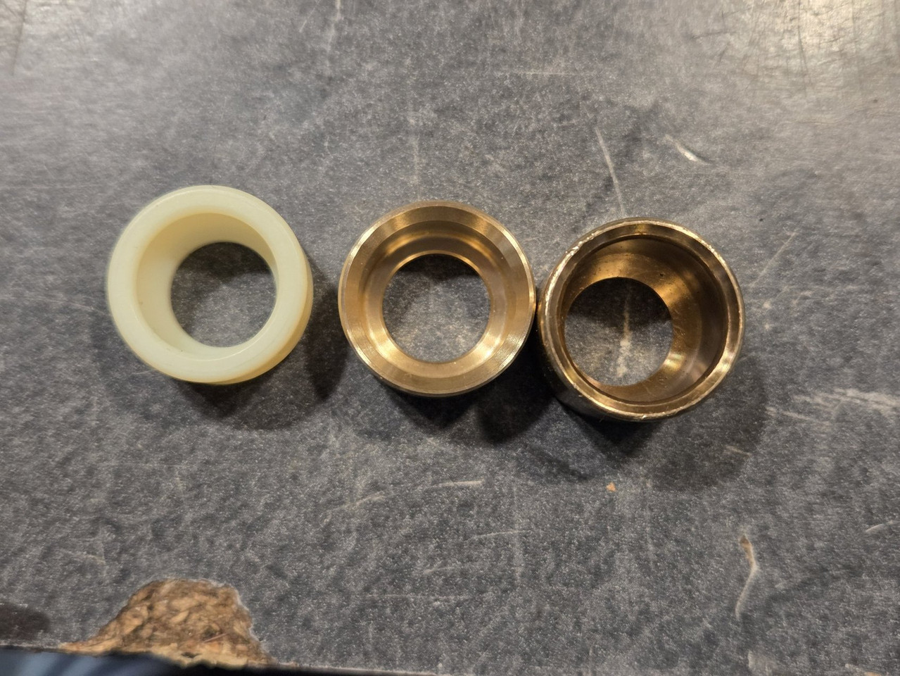 [Immagine: Tf-RQTN7i-RBqoms8k-LVATOw.jpg]