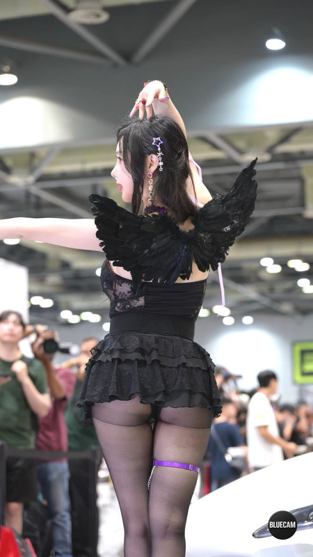 VideoCapture_20251011-224130