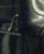 poign-e.jpg