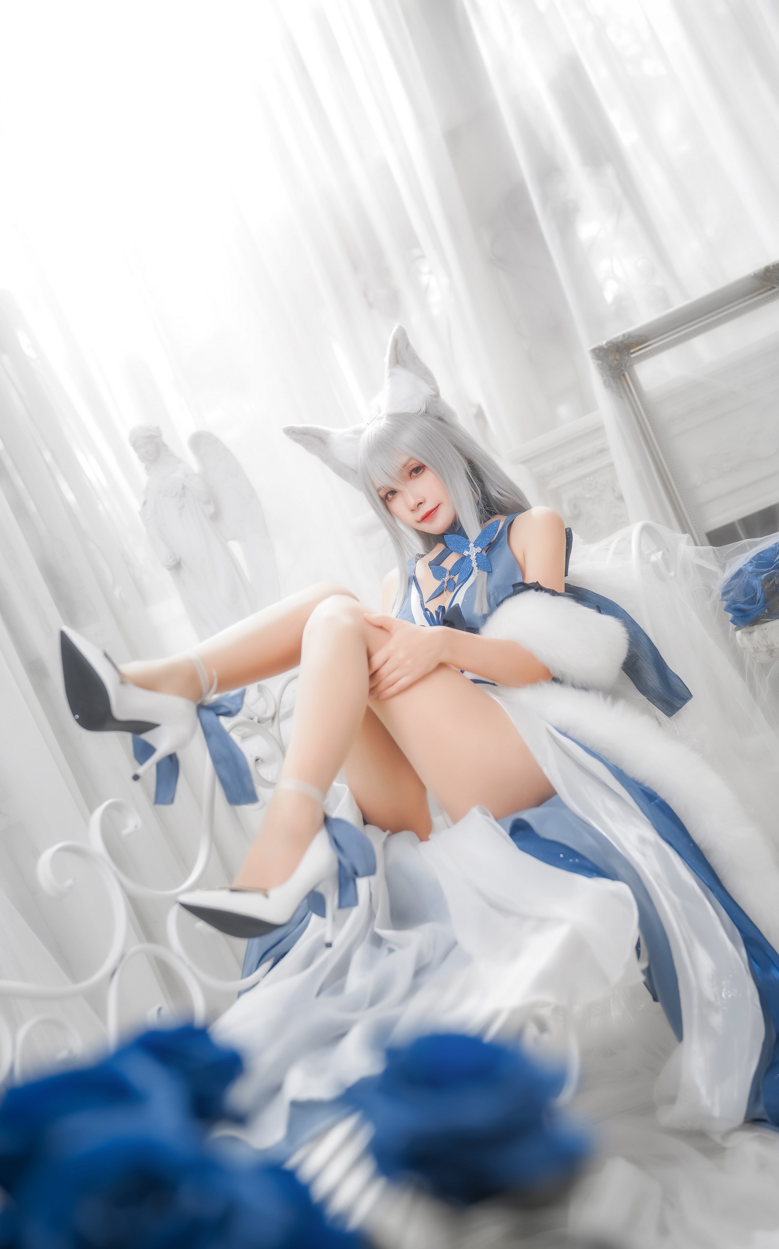 Neko-薇薇 信浓礼服 Cosplay 写真｜优雅风高清图集（30P｜74MB）插图5