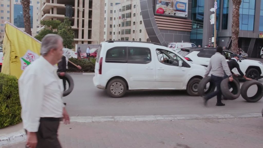 [Image: 9luvrwbry036.jpg]