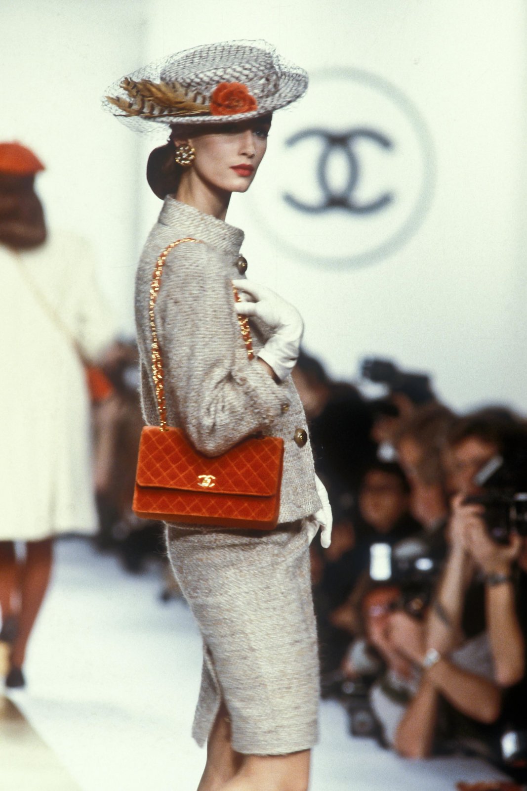 Fashion Classic: CHANEL Fall/Winter 1988 | Lipstick Alley