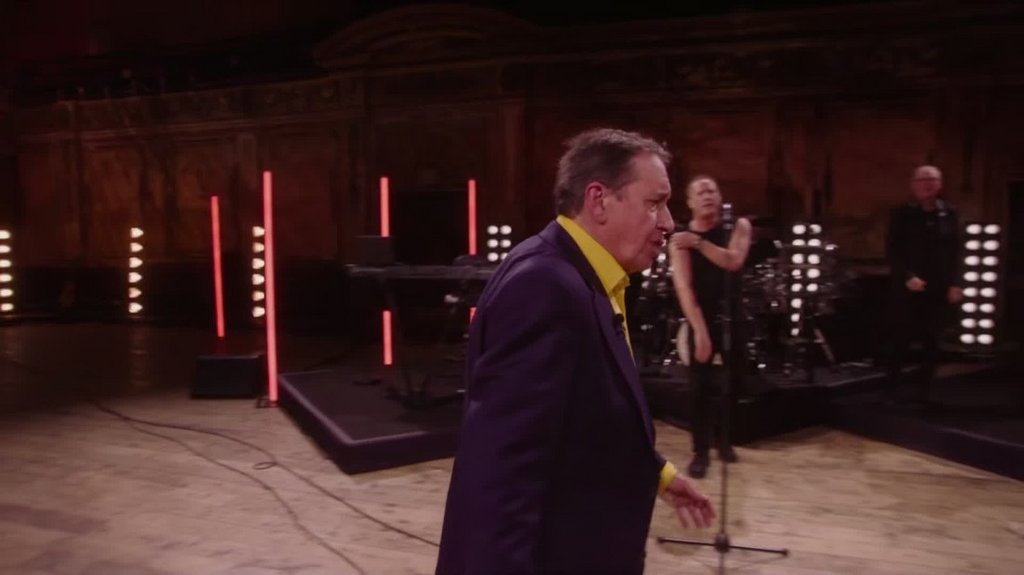 [Image: wtxb2k7q9qg0.jpg]