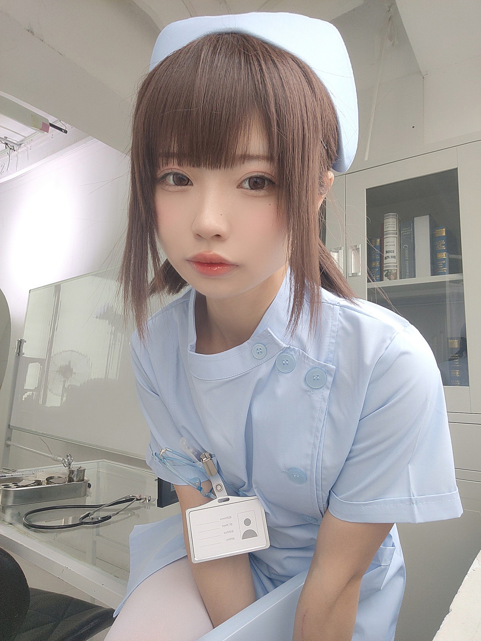 十万珍吱伏特（香川澪）实习生主题摄影作品集｜155P+1V｜1.38GB插图7