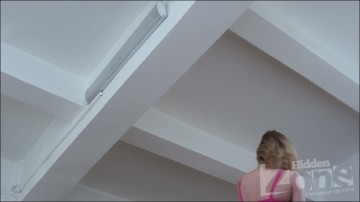 [Image: Voyeur19215114508.jpg]