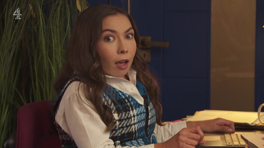 [Image: t42f3j6qjgxn.jpg]