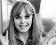 madeline-smith-b86