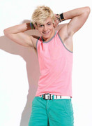 Ross-Lynch-superficial-guys-117