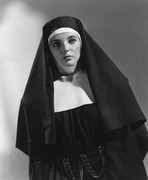 Joan-Collins-f93