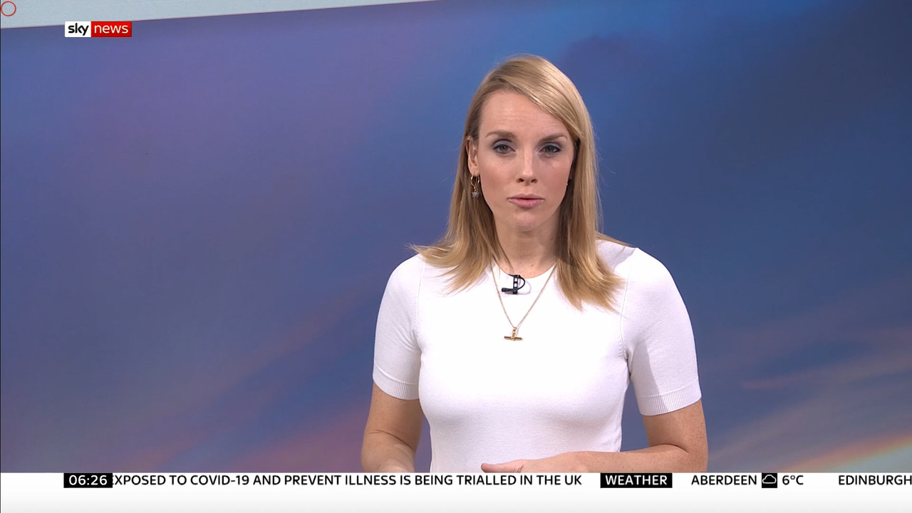 12.26 - 06.00.00 - Sky News @ Breakfast. Latest news headlines, compr....ts_snapshot_27.06.724