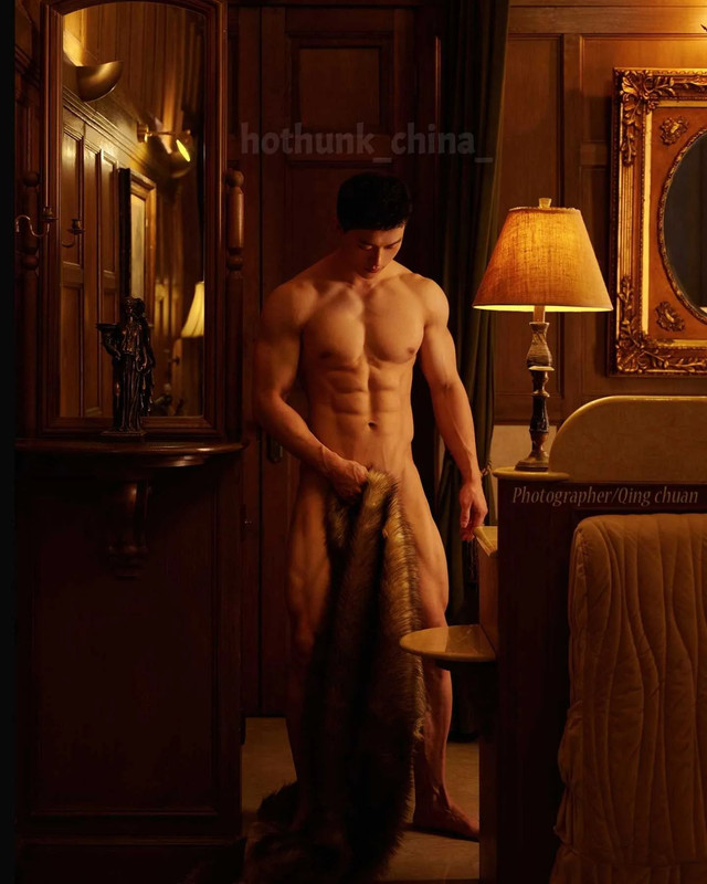 Photo by Chinese hunks 全球華男 on July 22, 2023. (4)