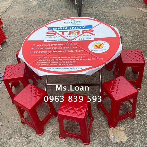 ban-inox-ghe-nhua-cao-dai-tiec-1.jpg