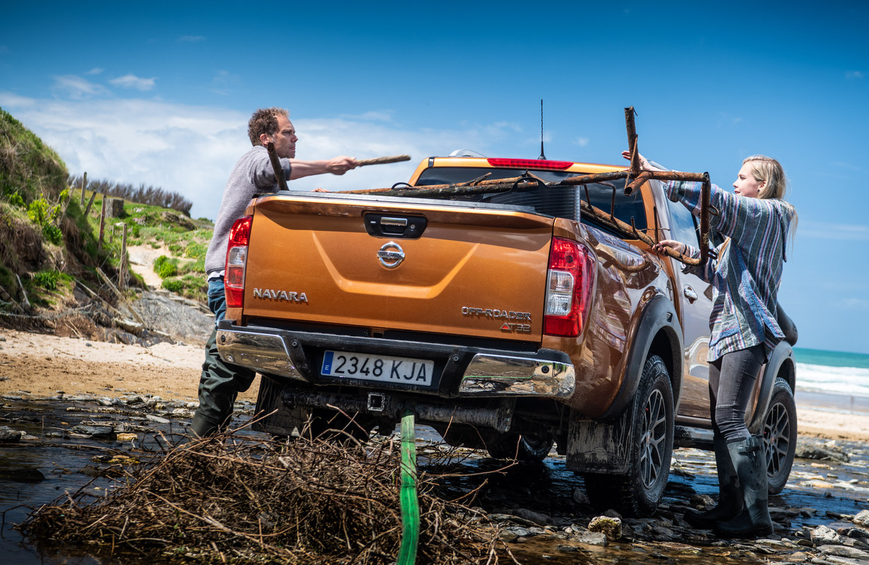 Nissan Navara Off-Roader AT32 (3)