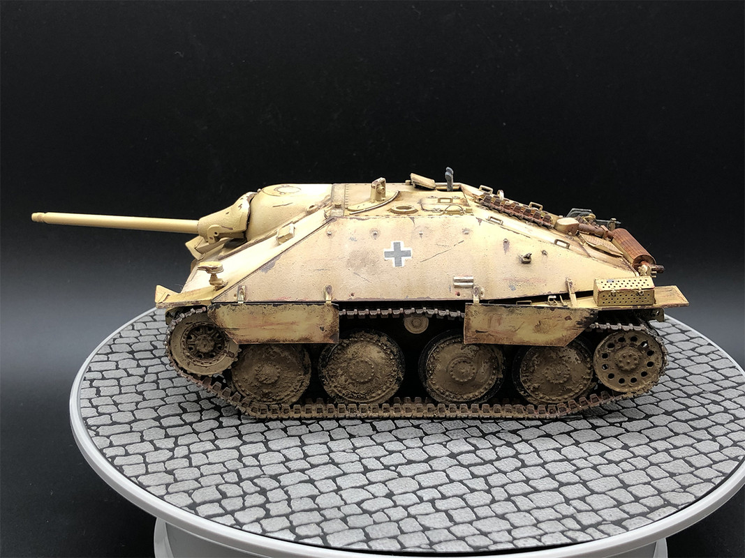 hetzer_final_01.jpg