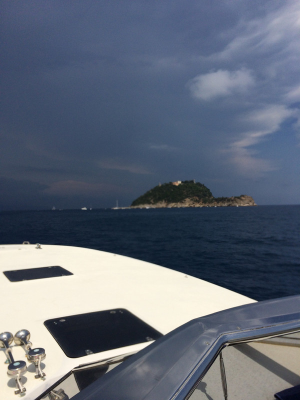 4AA2C163-F2F3-49A4-BB2C-AB59A7C74575