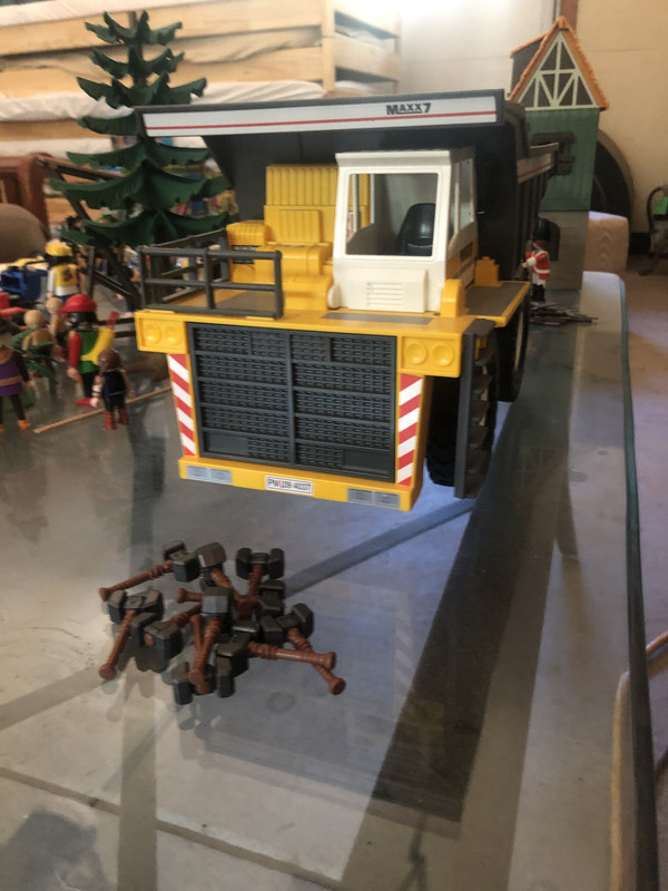 092B58D8-35EA-42AE-8E84-F2284B2AA4D1