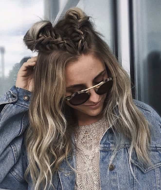 Cute space bun hairstyles