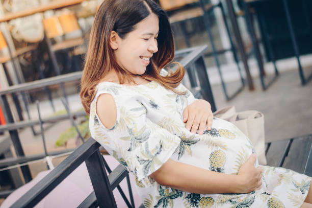 Casual Pregnancy Outfits 