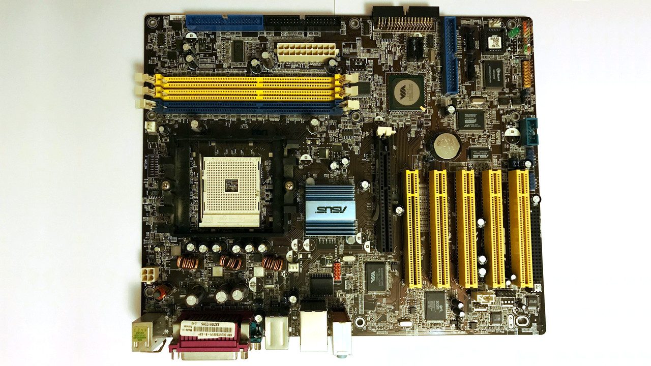 ASUS K8V Deluxe