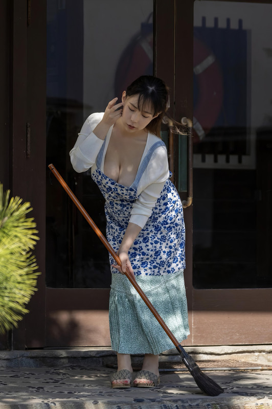 Yuria Yoshine set 2-0002