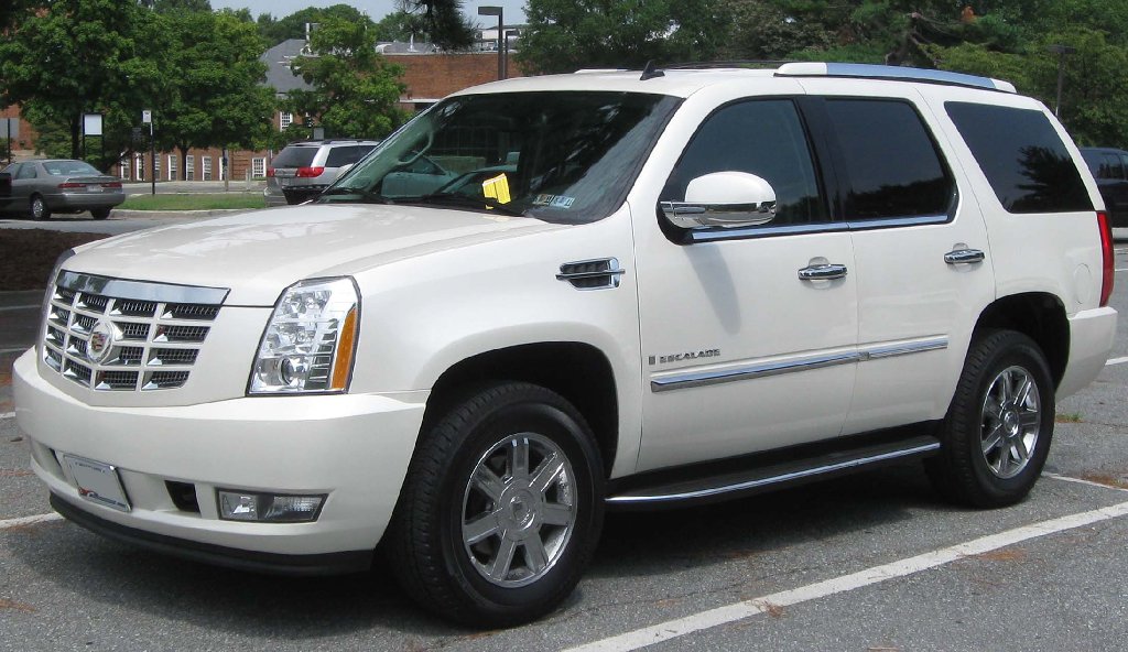 3rd_Cadillac_Escalade_--_08-16-2010