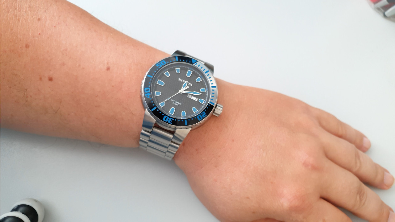 Invicta_Pro_Diver_Automatic_Black_Dial_Mens_Watch_37438