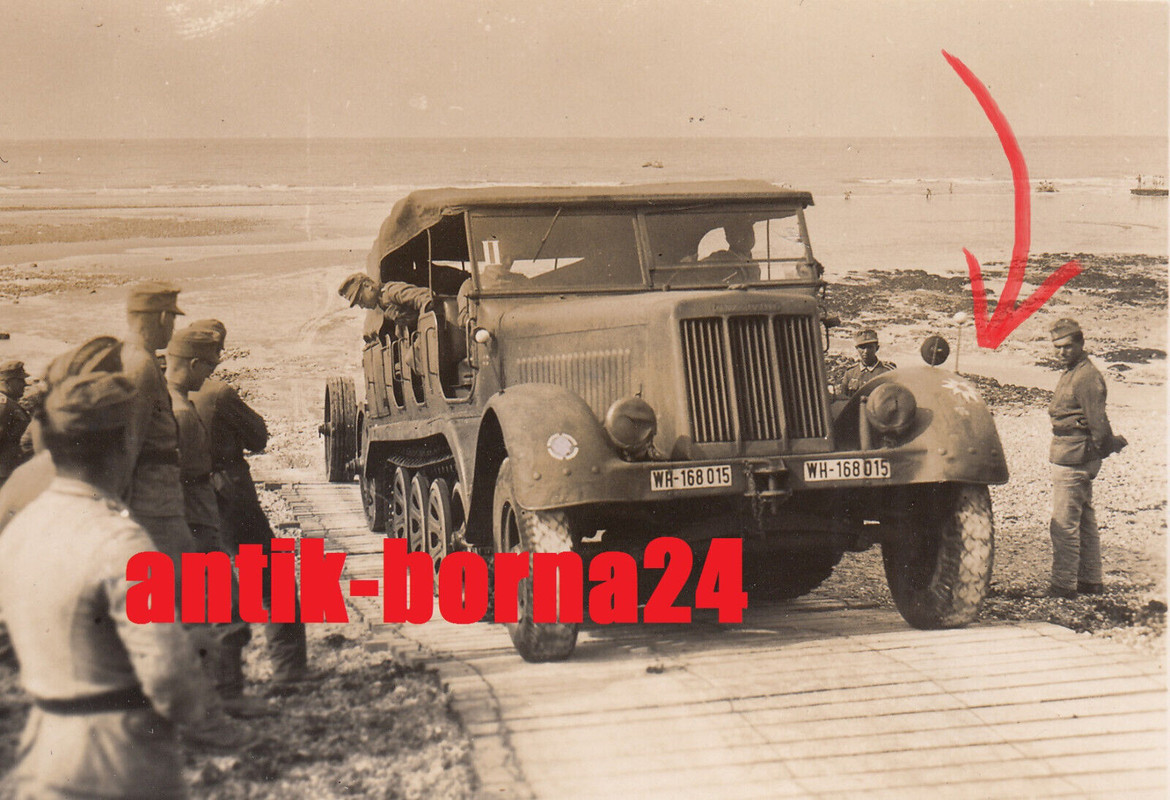 Foto Soldat Halbkette Sd.Kfz. Operation Seelöwe Criel-sur-Mer France 1940