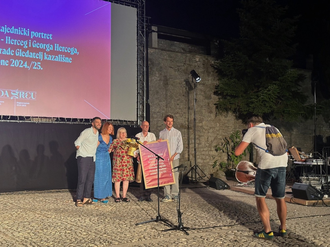 Ivana Orleanska, braća Sinkauz i Luka Čapeta zaključili INK-ovu Odu srcu – Gledatelji kazališne sezone Ljubica Drvenica – Herceg i Georg Herceg