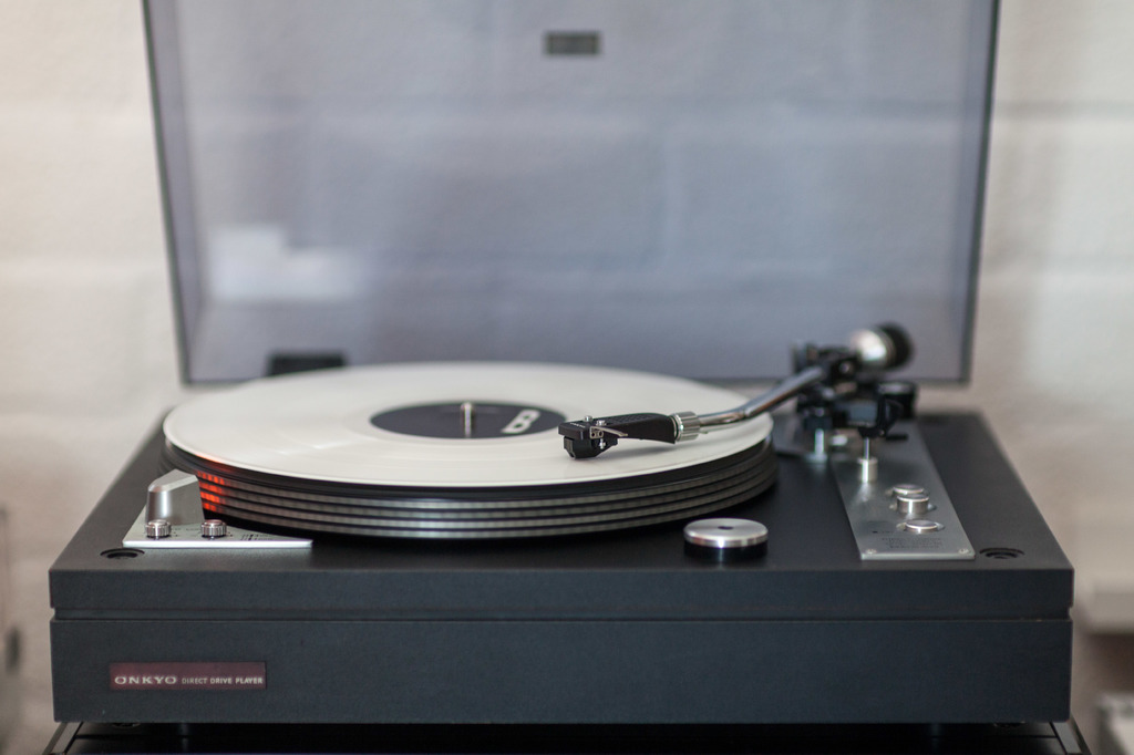 Onkyo CP700M (1 von 5)