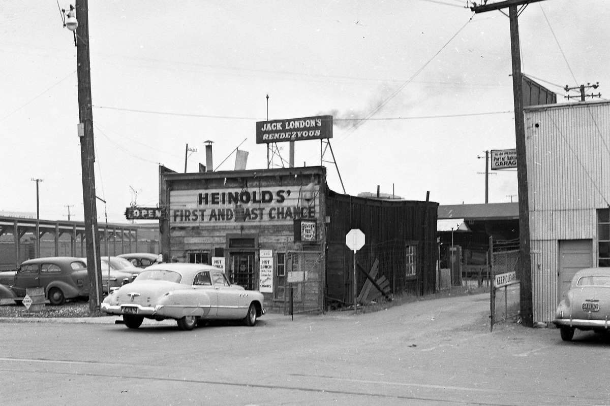 First-and-Last-Chance-Saloon-1952.jpg