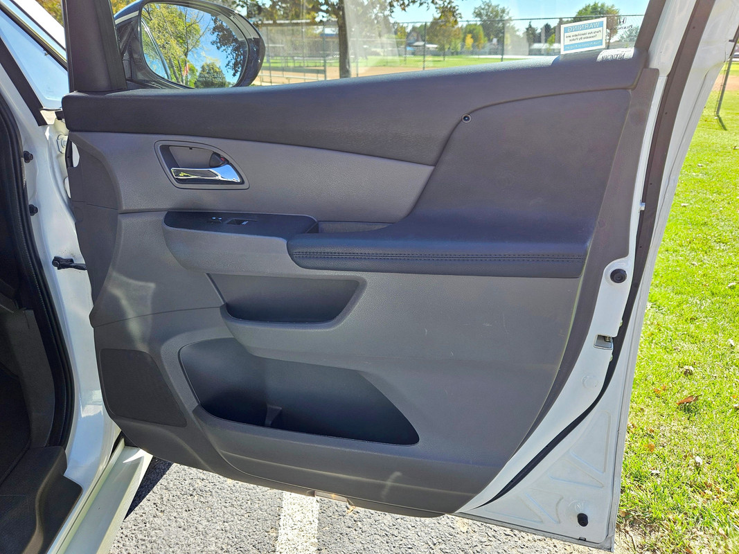 Vehicle thumbnail 15