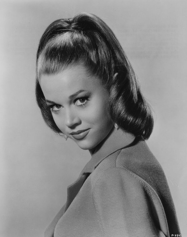 Jane_Fonda_mc15