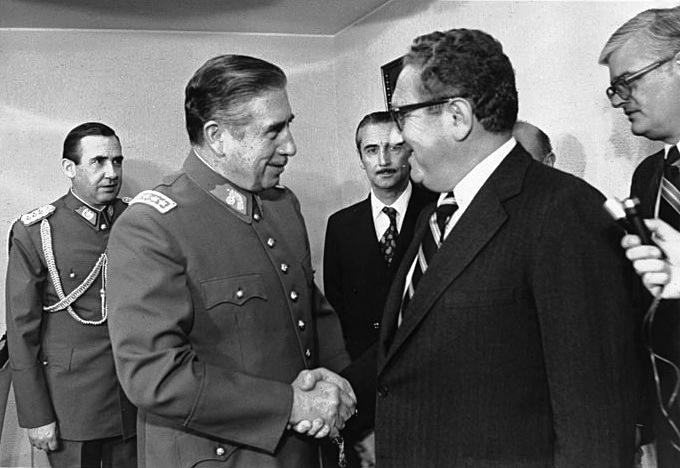 Pinochet-Kissinger.jpg