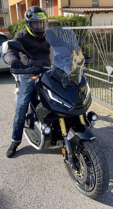 FCDC1070-7F88-4E6B-B9BA-D94CB1DD397A