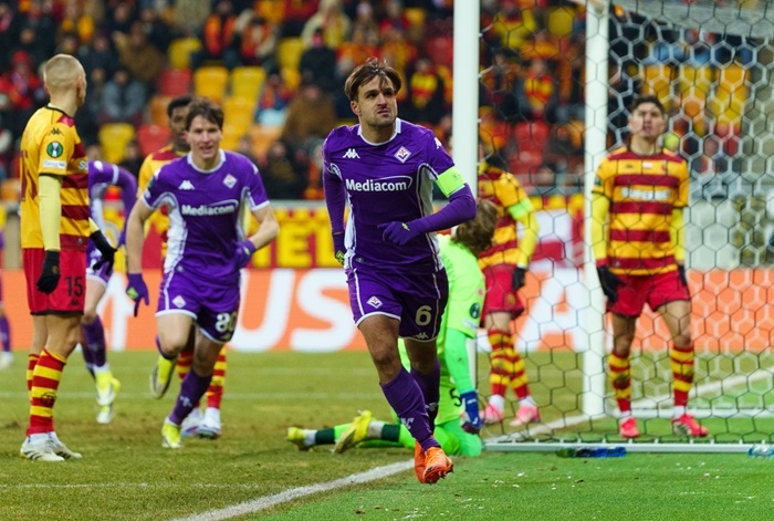 Fiorentina vs Jagiellonia, 00h45 ngày 27/02