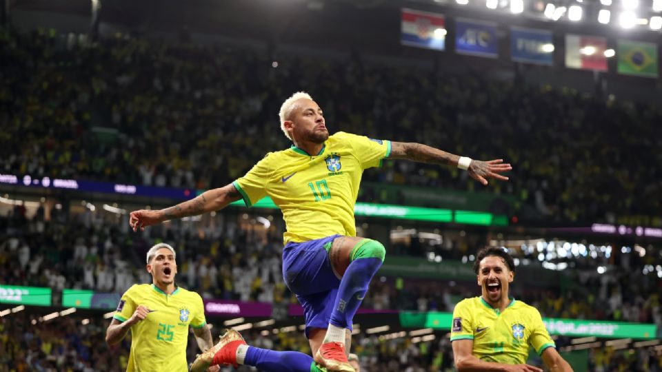 ¡Neymar hace historia! El delantero iguala a Pelé como máximo anotador de la selección de Brasil