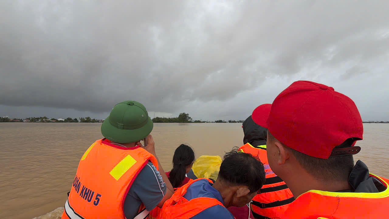 z7170797971055-d39307abd5e0b6925693708e9428ee3b