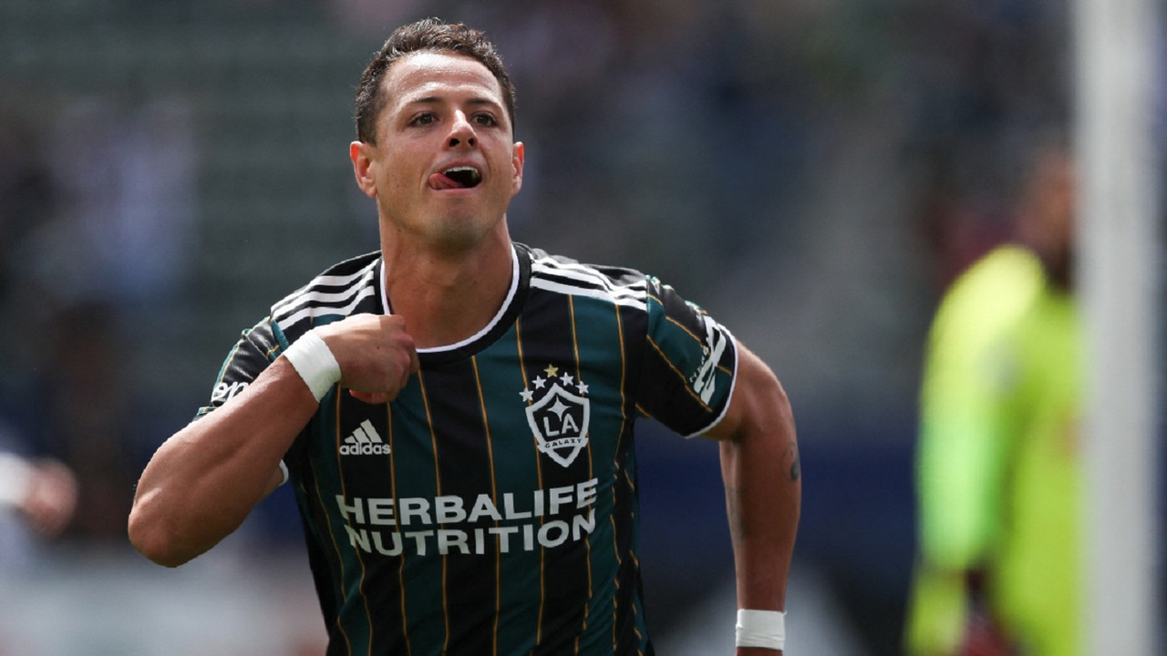 Chicharito Hernández mandó contundente mensaje desde EU ¿tiene roto el corazón?
