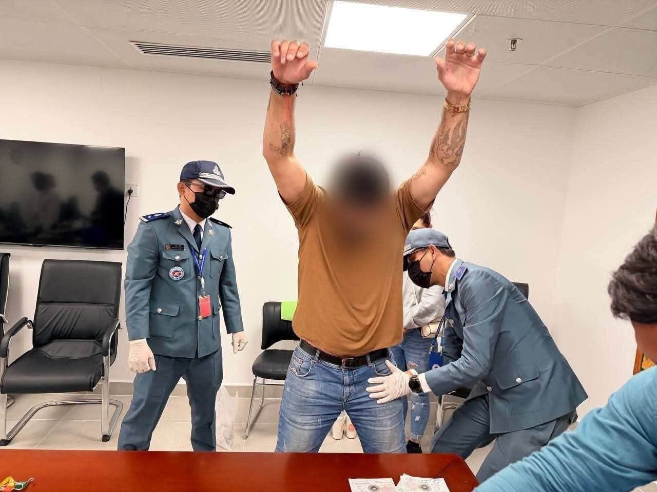 foreign travelers caught smuggling cocaine into cambodia news 2026 3442345
