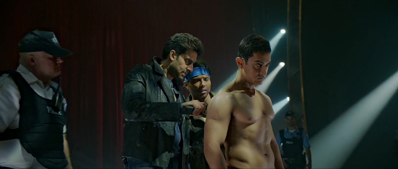 Dhoom_3_t02_new.mkv_012202.086