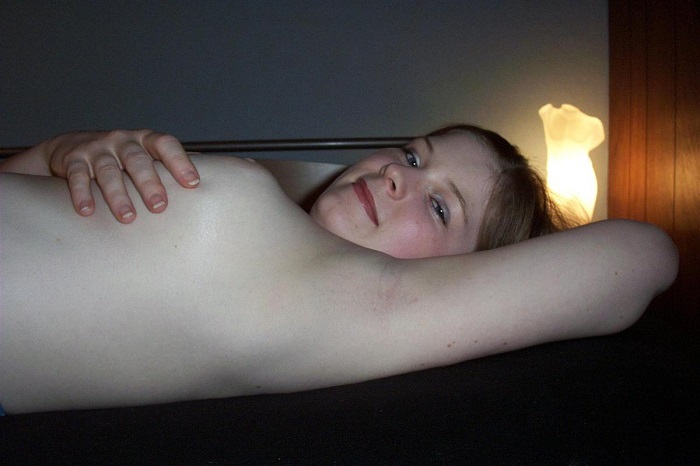 [Image: Ashley-007.jpg]