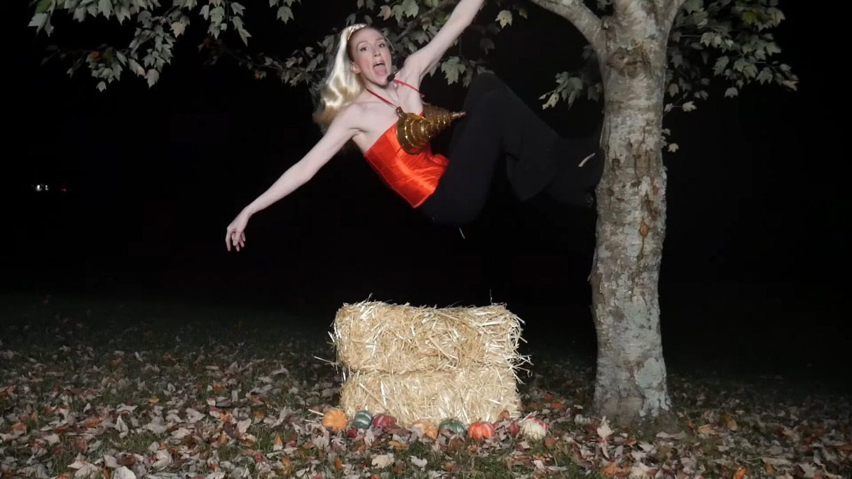 Cones A Hocus Pocus Tribute (and Parody of Madonna's Vogue) - YouTube - 1 55