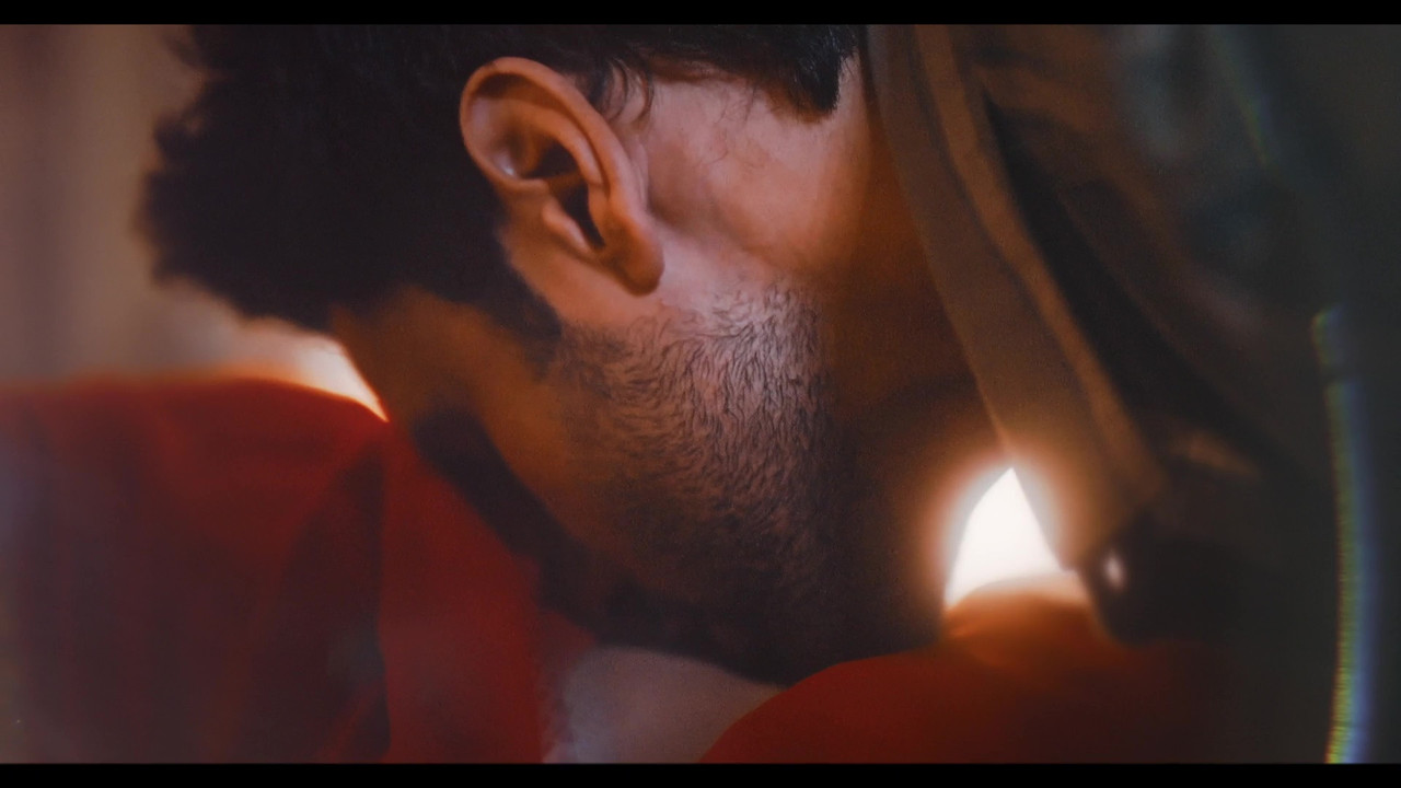 vlcsnap-2025-04-16-23h21m13s831