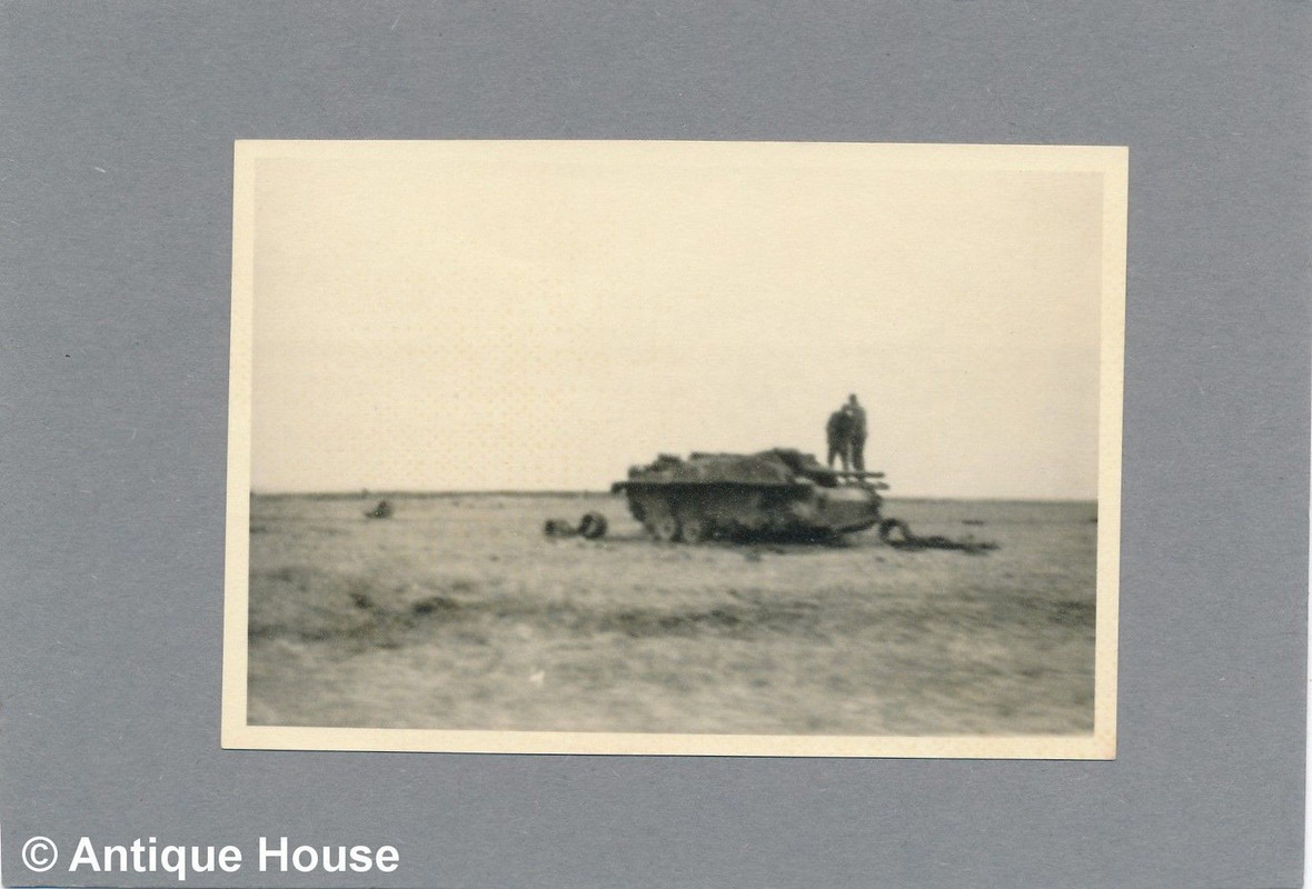 Foto WK II Wehrmacht abgeschossenes Sturmgeschüt